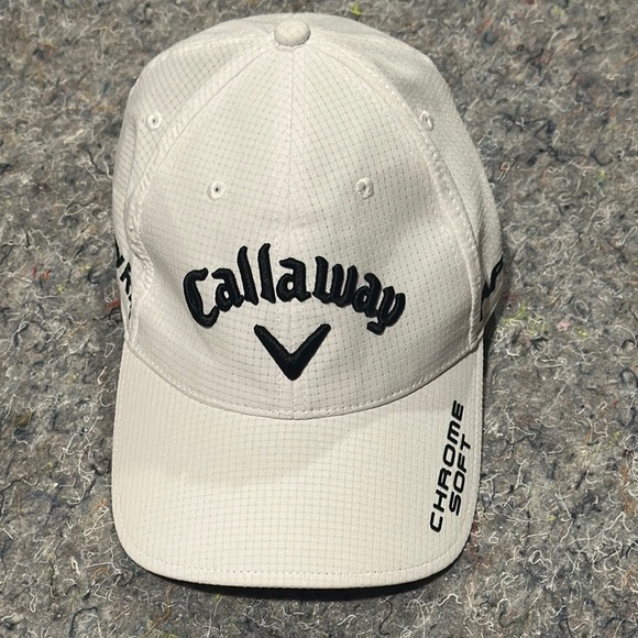 Callaway White Chrome Soft Golf Hat - Picture 1 of 8